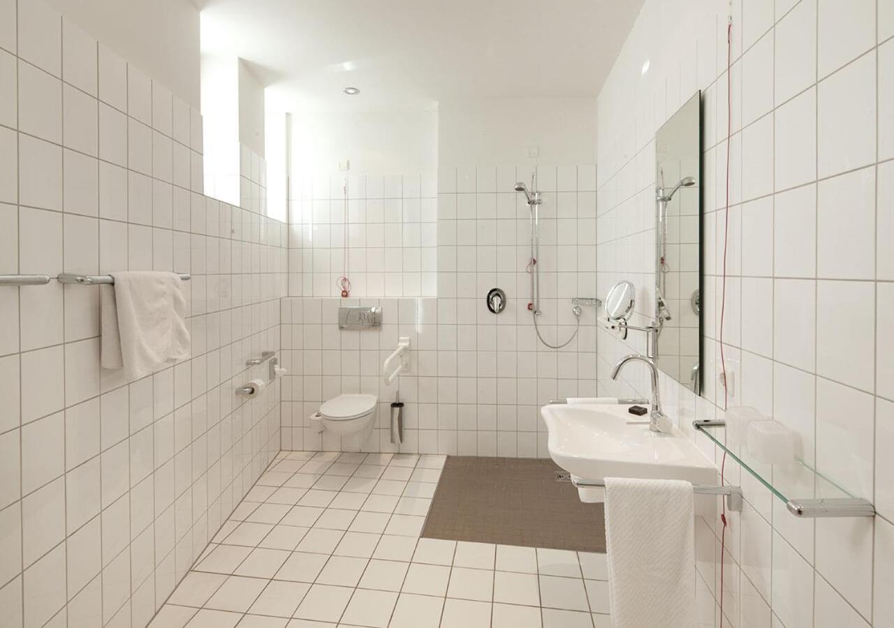 Katholische Akademie Schwerte Otel Dış mekan fotoğraf